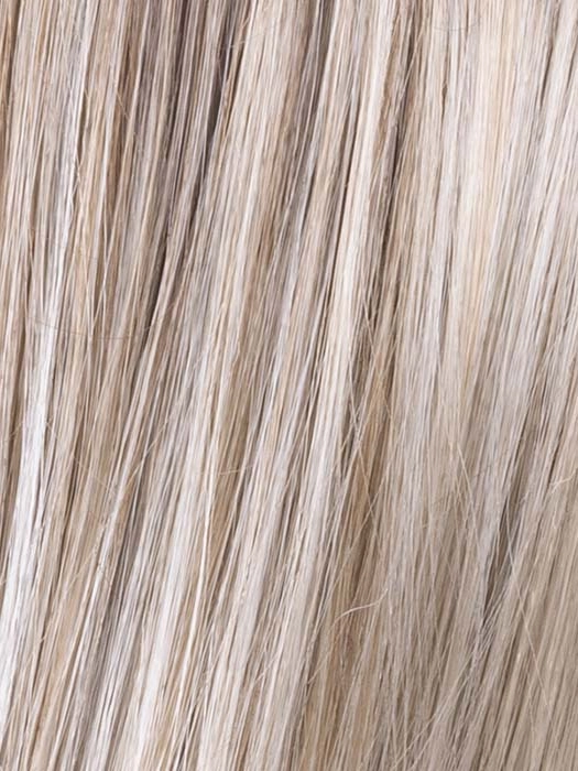 Savelli | Synthetic Lace Front Wig (Mono Part)