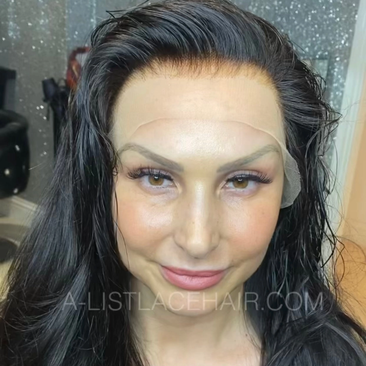 The ROCHELLE - Glueless Lace Wig Silky Straight (Transparent Lace)